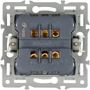 Выключатель  043727