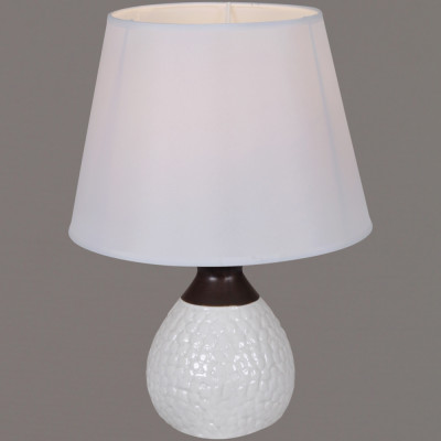 Интерьерная настольная лампа  00325-0.7-01